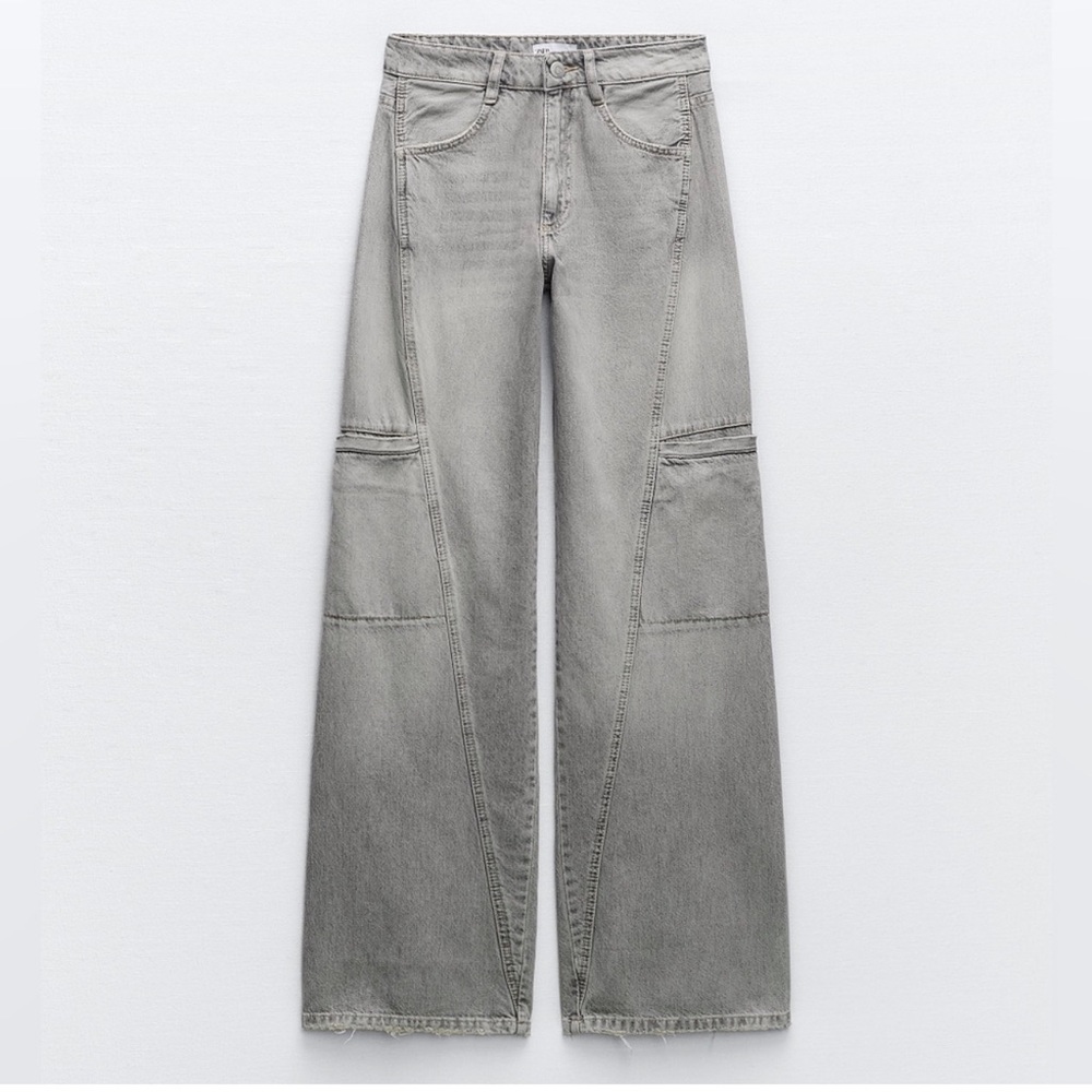 NEVER WORN NEW WITH TAGS ZARA Mid-rise TRF Cargo Jeans (NWT)
